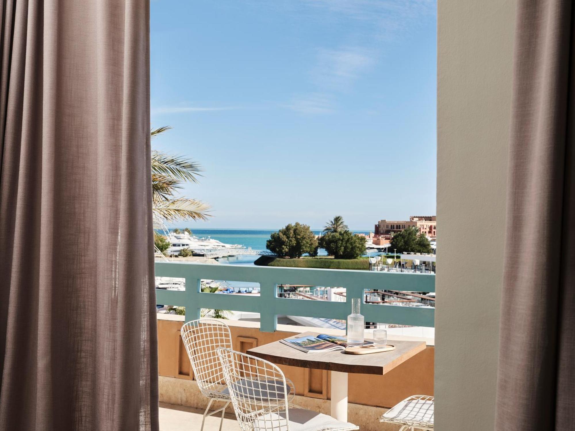 Captain's Inn 3*
